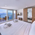 Ambassador Penthouse *