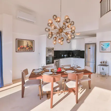 Ambassador Penthouse Daire Kaş